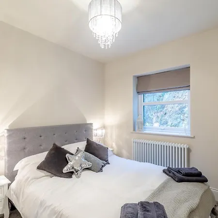 3 Bed In Harrogate 79596 Holiday home