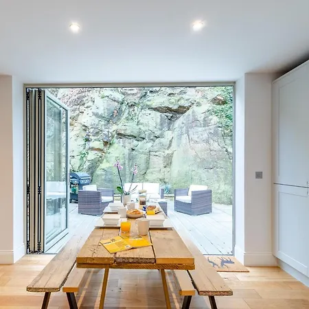 Prázdninový dům 3 Bed In Harrogate 79596 *